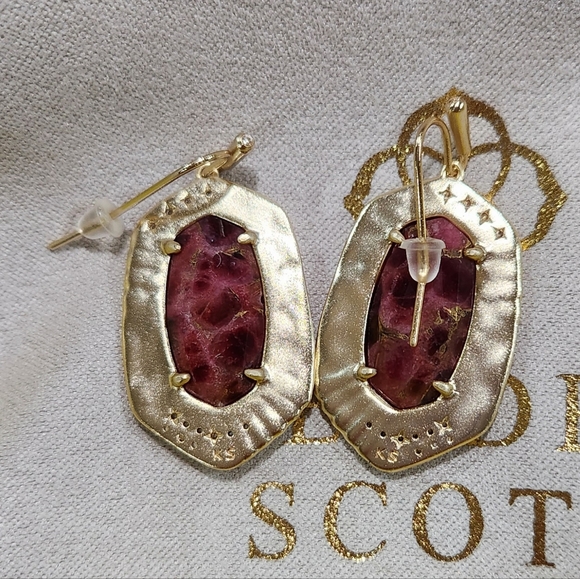 Kendra Scott Anna Maroon Jade Drop Earrings NWT - Picture 10 of 11